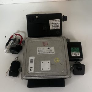 2010 Hyundai i30 ECU; BCM; immobilizer & key set.